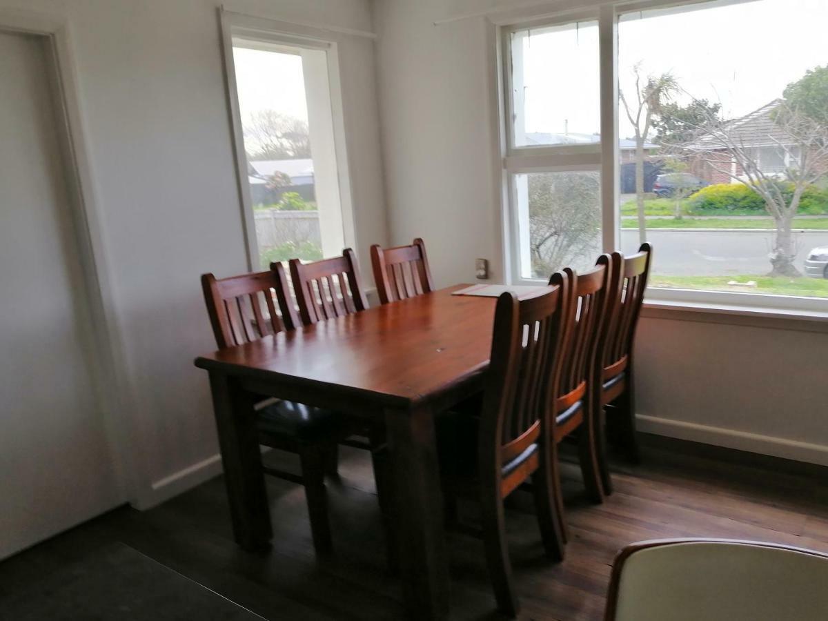 Homestay Triple Room, Near The City Center Κράισττσερτς Εξωτερικό φωτογραφία